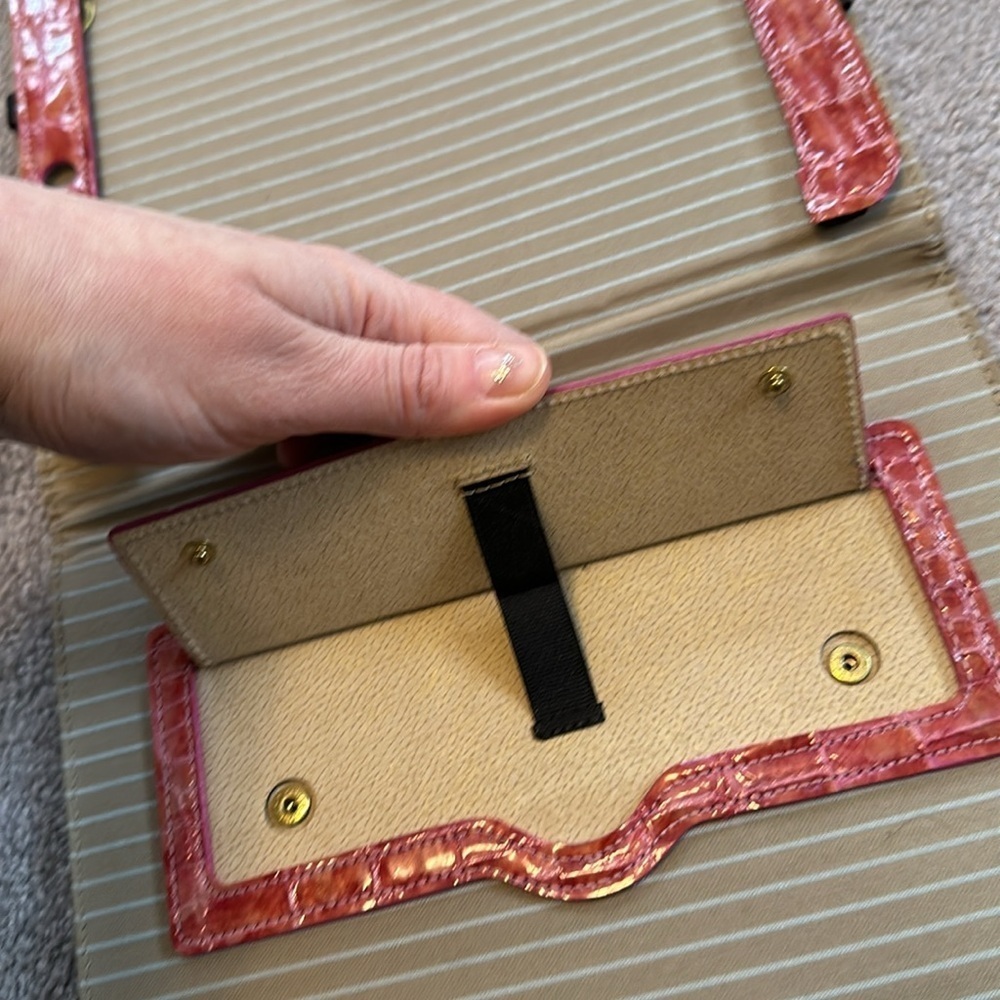ABAS Leather IPad Case EUC - Picture 6 of 6